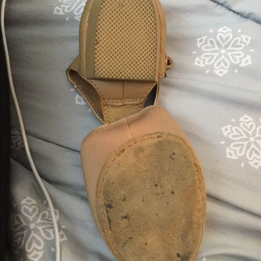 Dance Shoes - Picture 7 of 8